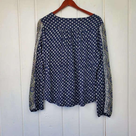 Lucky Brand Women's Medium Long Sleeve Boho Blue White Paisley Print Top - Picture 8 of 9